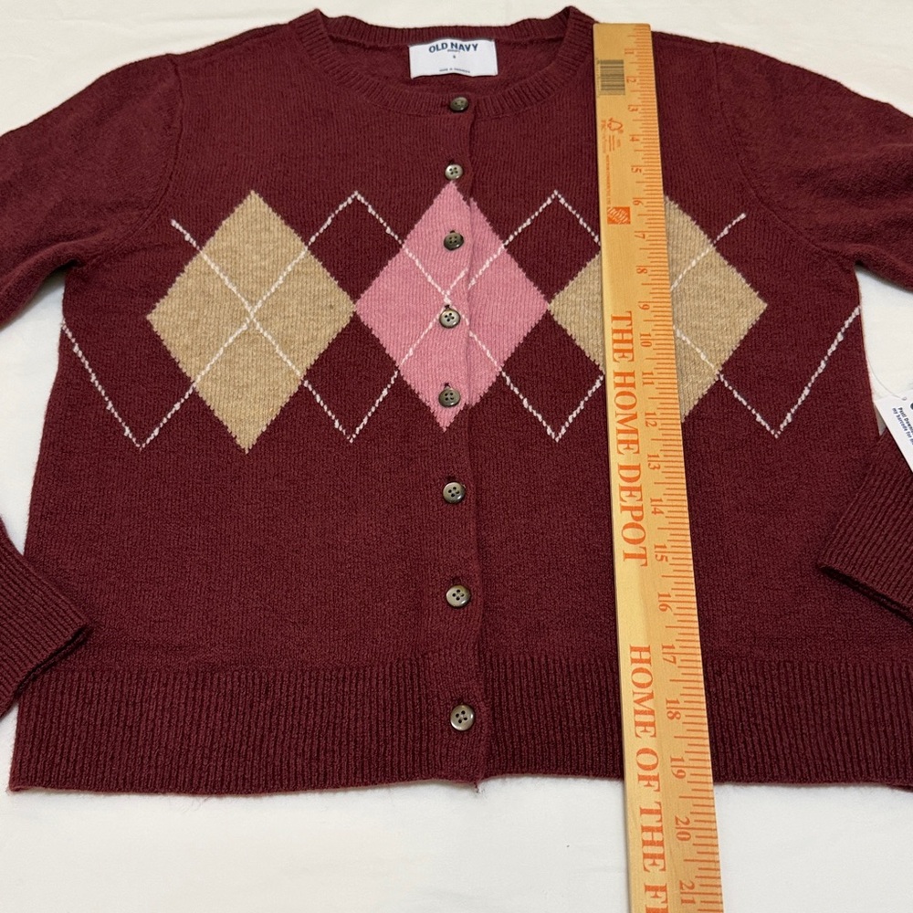 Old Navy Sosoft Burgundy Argyle Cardigan with Pink & Beige Diamonds S NWT - Picture 5 of 5